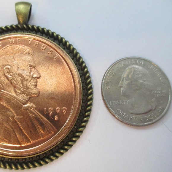 ONE Ounce 39 MM Copper Round 1909 S Lincoln Wheat Cent Design PENDANT - Picture 2 of 3